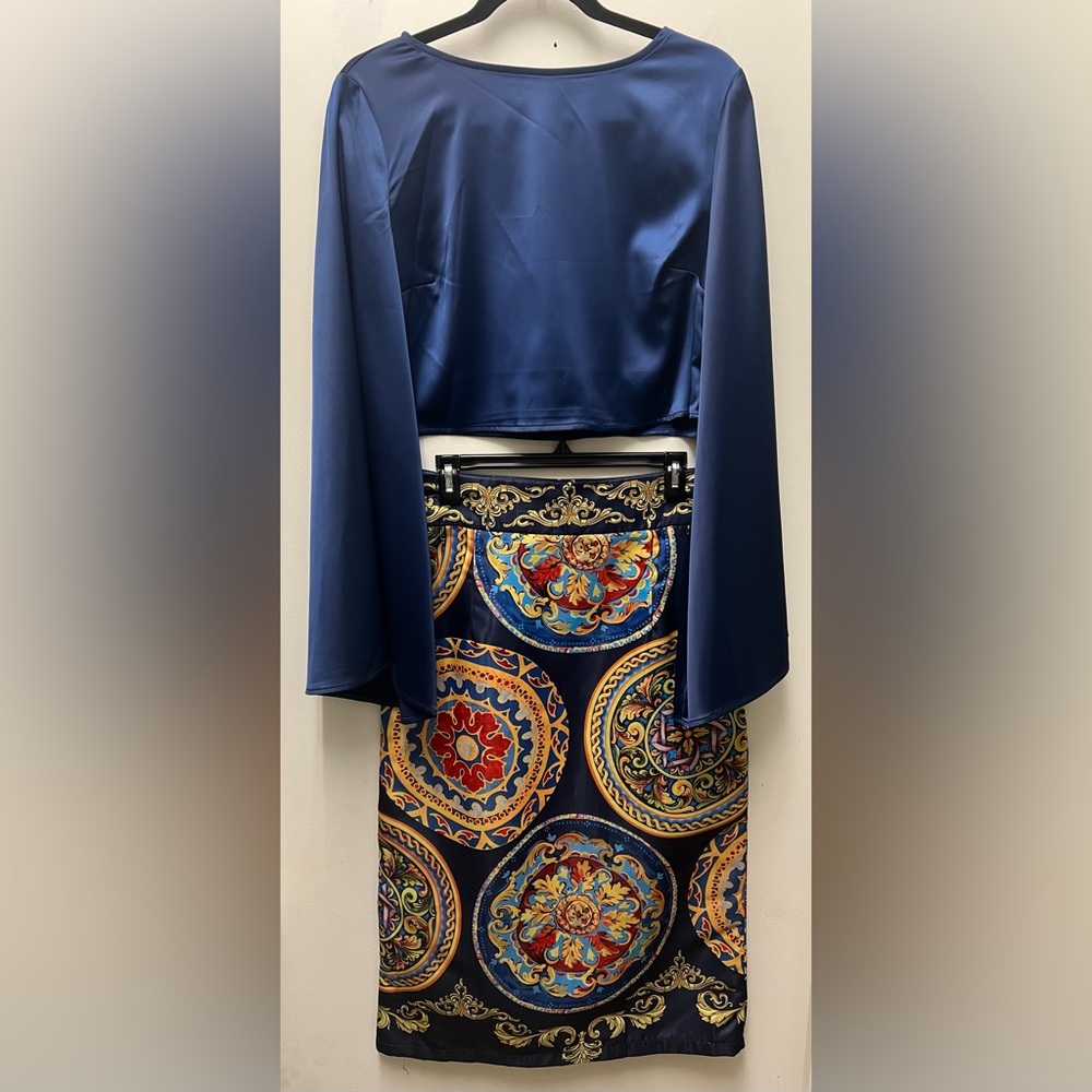 SHEIN Embellished Midi printed skirt sit with Long Sleeves shirt size L
